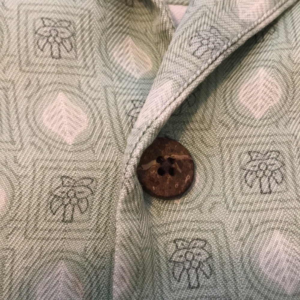 Tommy Bahama Silk Short Sleeve Shirt Large - Picture 4 of 9